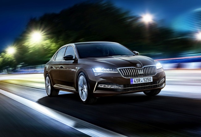 Skoda Yeni Superb